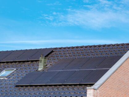 Jakie znaczenie orientacja dachu dla wydajności instalacji fotowoltaicznej?